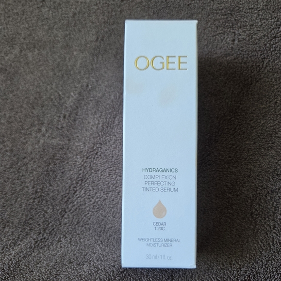OGEE Hydraganics Complexion Perfecting Tinted Serum - Cedar - Picture 1 of 6